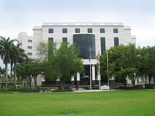 Orangetree, FL residential and commercial painting services